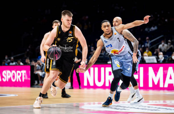 出战的梦想 出战的梦想