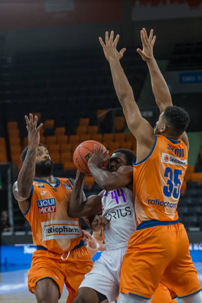 到足球的激 到足球的激