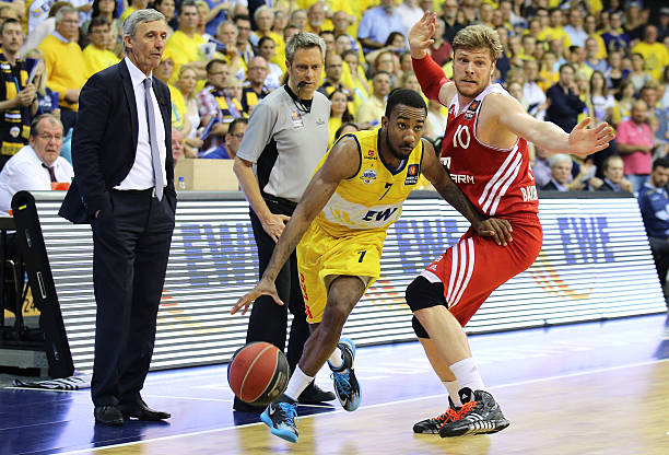 度滑冰到新 度滑冰到新