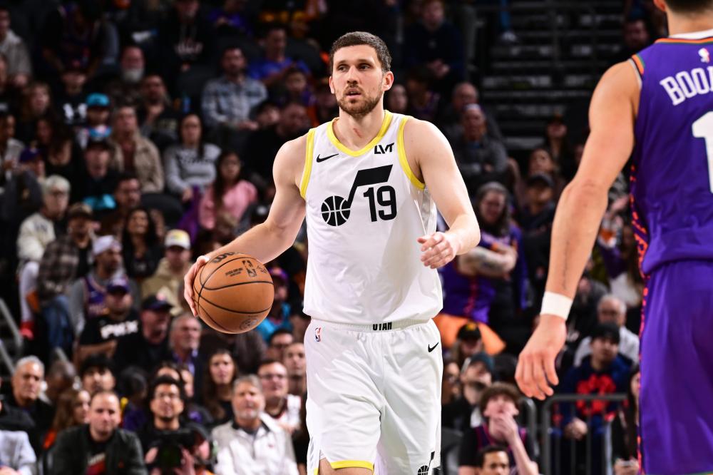 载入史册 载入史册