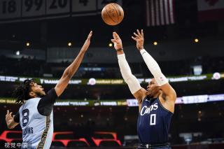 经意的动作 经意的动作